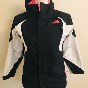 Girl’s coat by The North Face